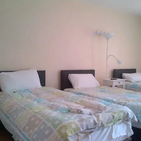 Halpins Town House 3* Wicklow