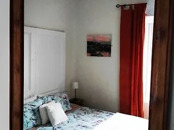 Halpins Town House 3* Wicklow